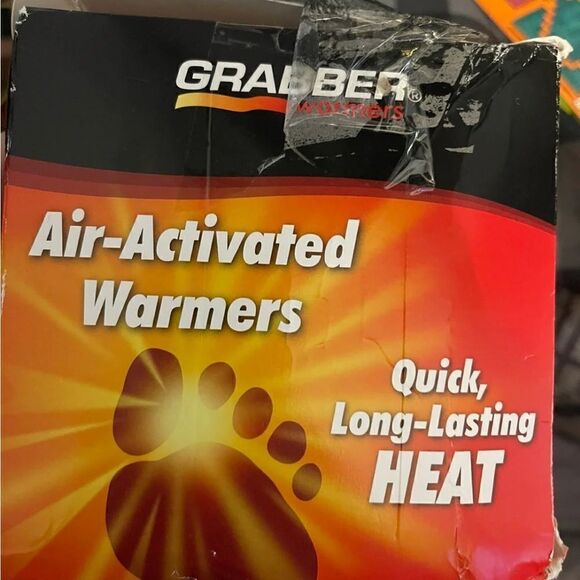 Hot hands & feet warmers lot or 26 oxygen/air activated boot toe socks warmer - Picture 1 of 3